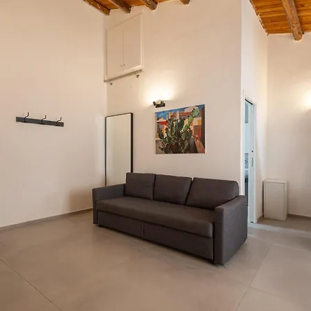 Cathedral - In Apartament